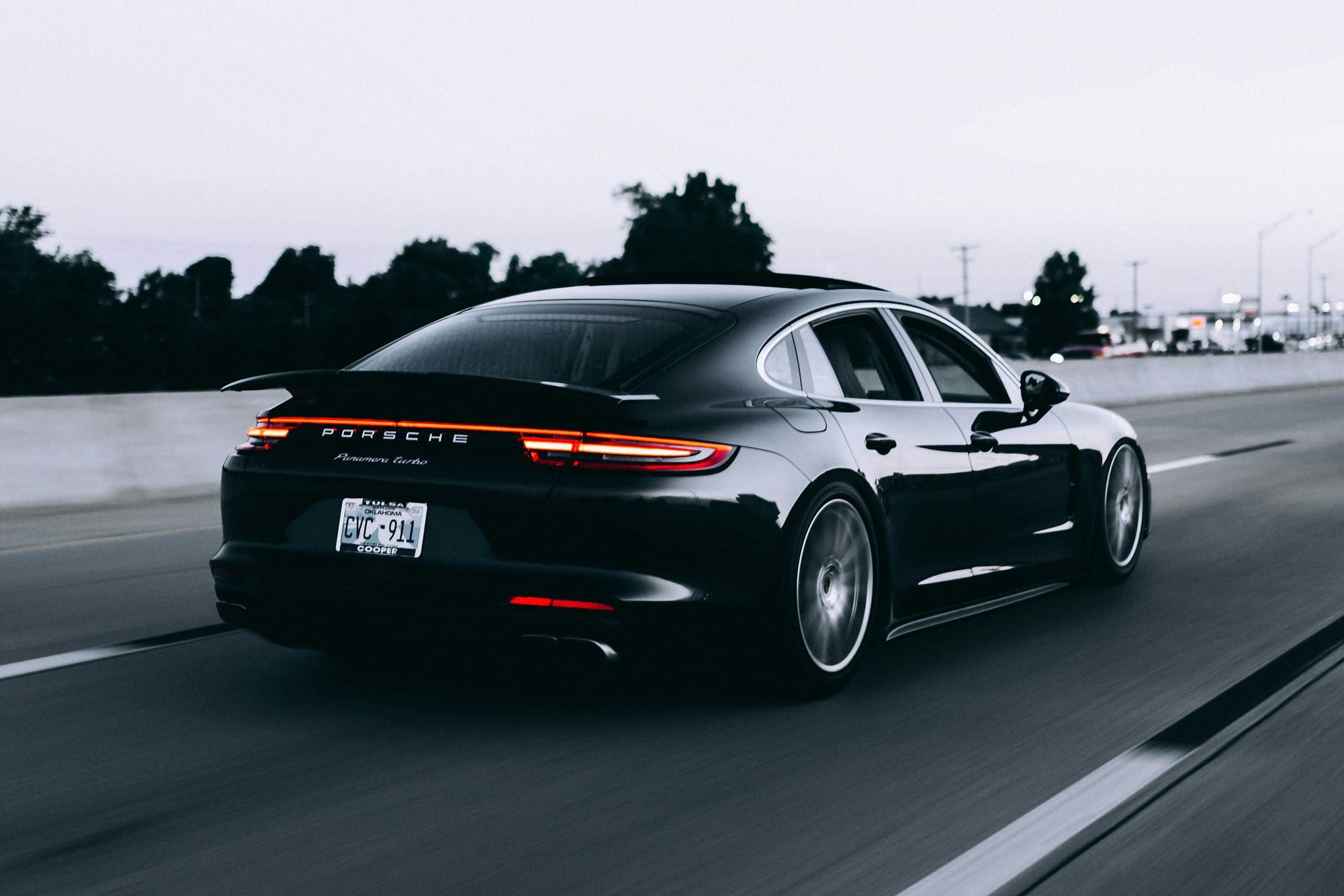 Porsche 911 Carrera — Auto Begolli, Prishtinë